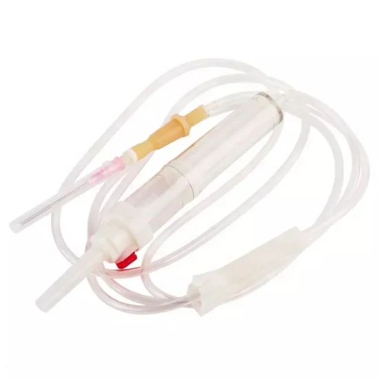 Стерильный одноразовый набор для переливания крови с фильтром.